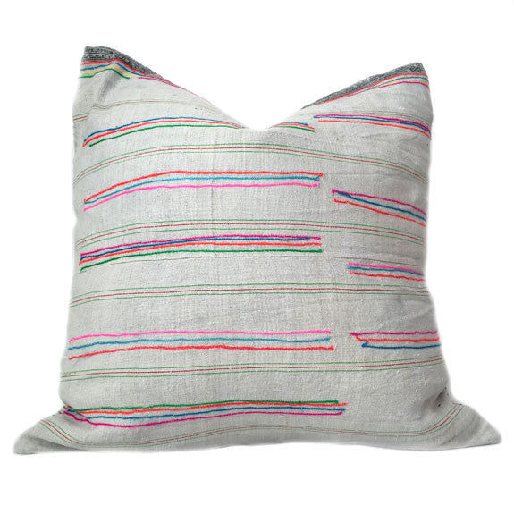 Vintage Embroidered Hmong Linen & Cotton Throw Pillow Cover - Une