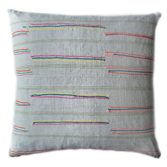 Vintage Embroidered Hmong Linen & Cotton Throw Pillow Cover - Une
